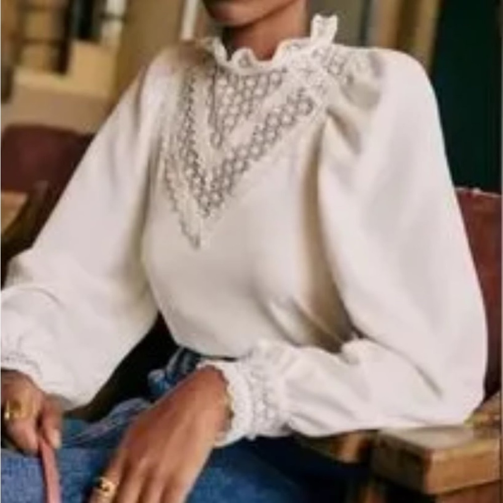 Sezane ADINA Blouse, Size 34 / US 2, in Ecru